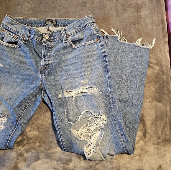 Low Rise Boyfriend Jeans - A&F - Picture 4 of 5